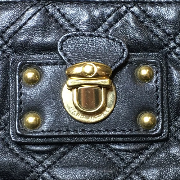 MARC JACOB Quilted Top Handled Belted Lambskin Shoulder Bag - Picture 6 of 17